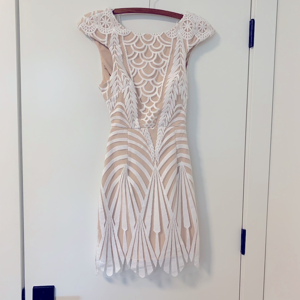 Nude & White Blossom Dress SZ XS